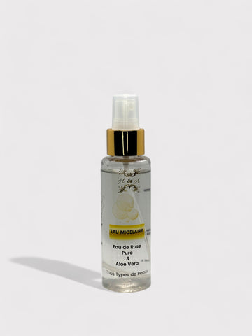 L’eau de rose, essence divine, évoque la grâce de Flore, déesse romaine des fleurs (100 mL)